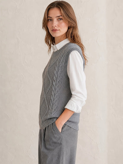 Comfortable Cable Sweater Vest for Women with Crew Neck Sleeveless Relaxed Oversized Knit Style