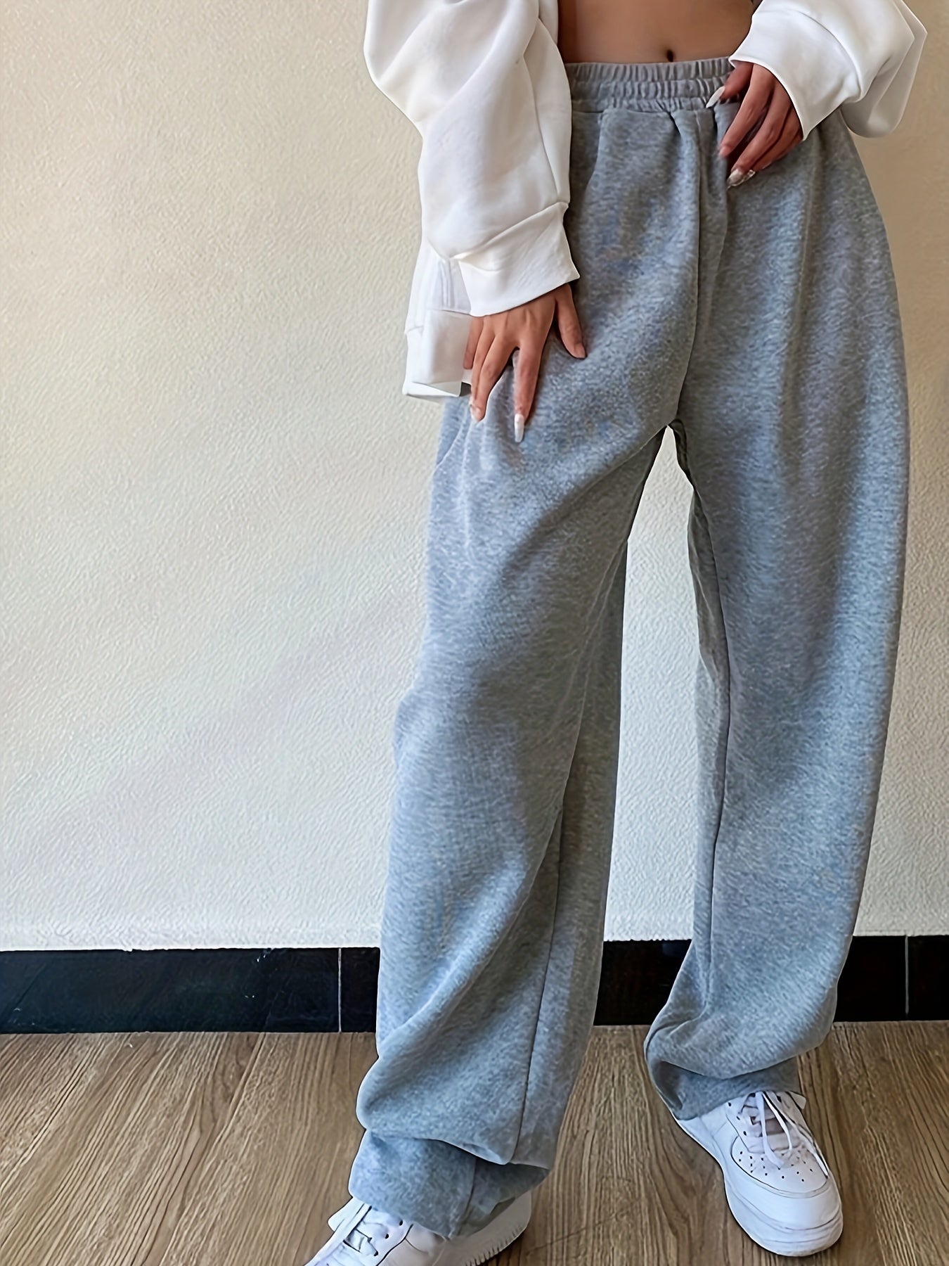 Effortless Wide Leg Sweatpants for Women with High Waist Relaxed Oversized Casual Style