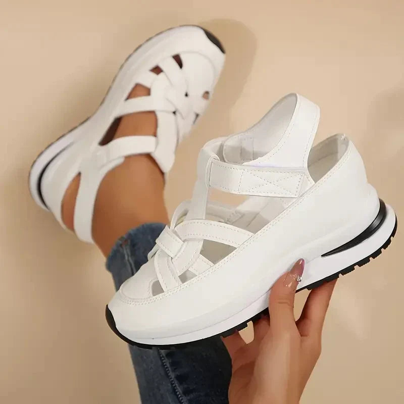 Comfortable Closed Toe Sandals for Women with Cutout Strap Platform Sole Hook Loop Sport Style