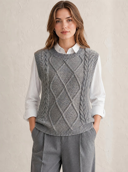 Comfortable Cable Sweater Vest for Women with Crew Neck Sleeveless Relaxed Oversized Knit Style