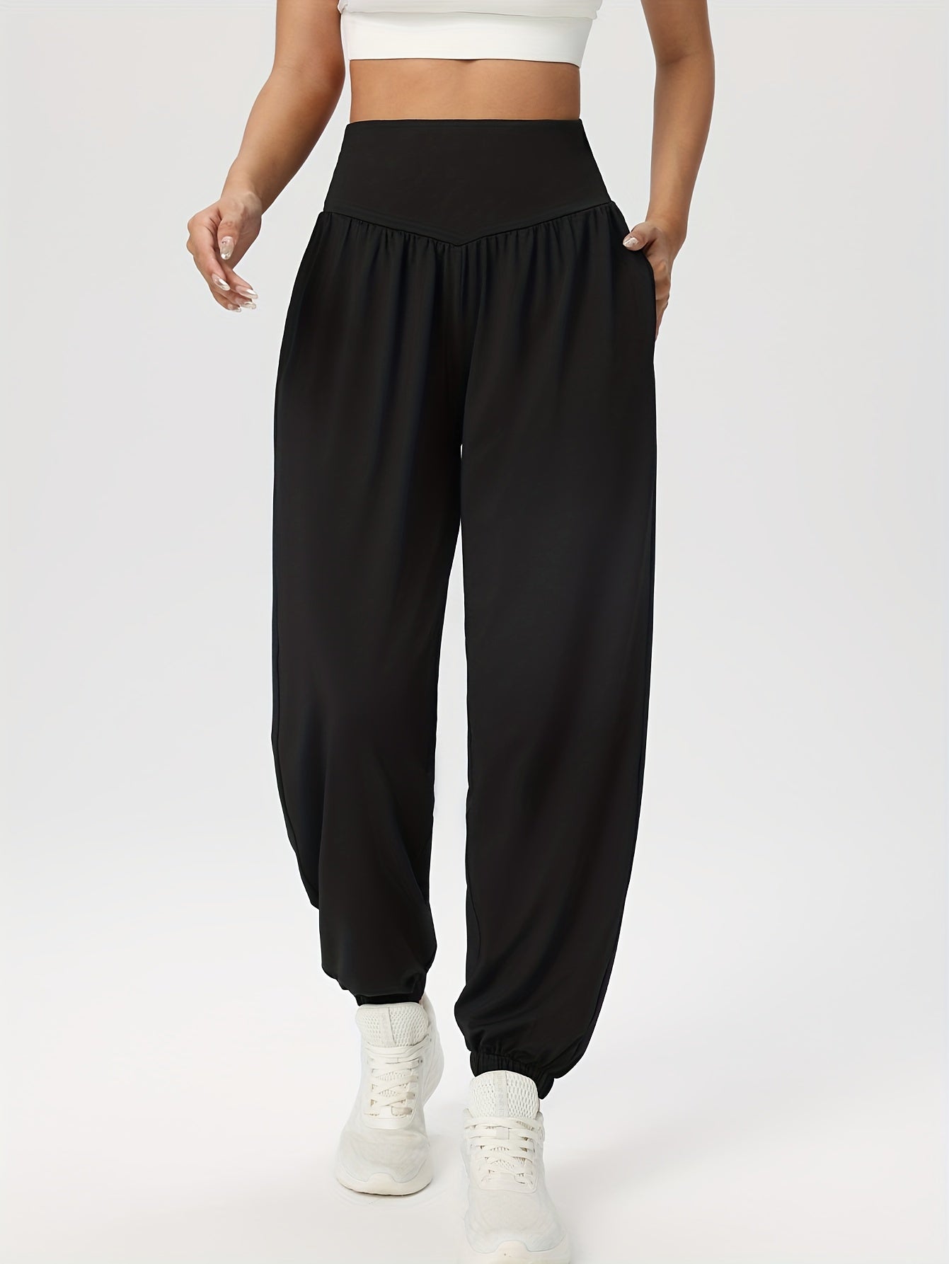 Effortless Black Jogger Pants for Women with High Waist Elastic Cuff Relaxed Fit Casual Style