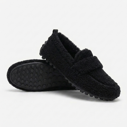 Comfortable House Shoes for Women with Curly Faux Fur Upper Moccasin Slip On Rubber Sole Style