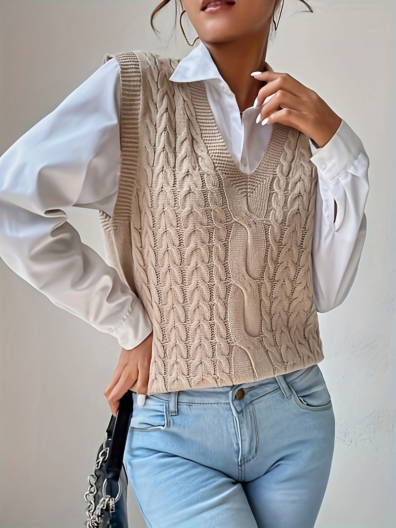Comfortable Cable Knit Sweater Vest for Women with V Neck Sleeveless Cropped Relaxed Style