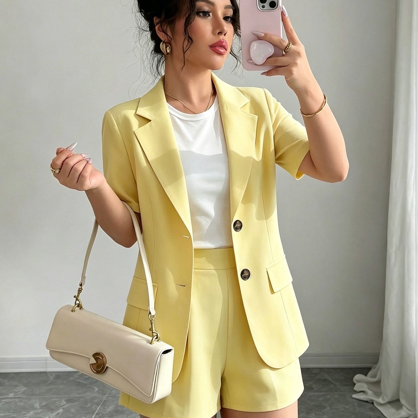 Elegant Tailored Short Suit for Women with Notched Lapel Half Sleeve Button Front Blazer Two Piece Style
