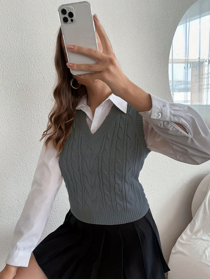 Comfortable Cable Knit Sweater Vest for Women with V Neck Sleeveless Ribbed Hem Relaxed Style