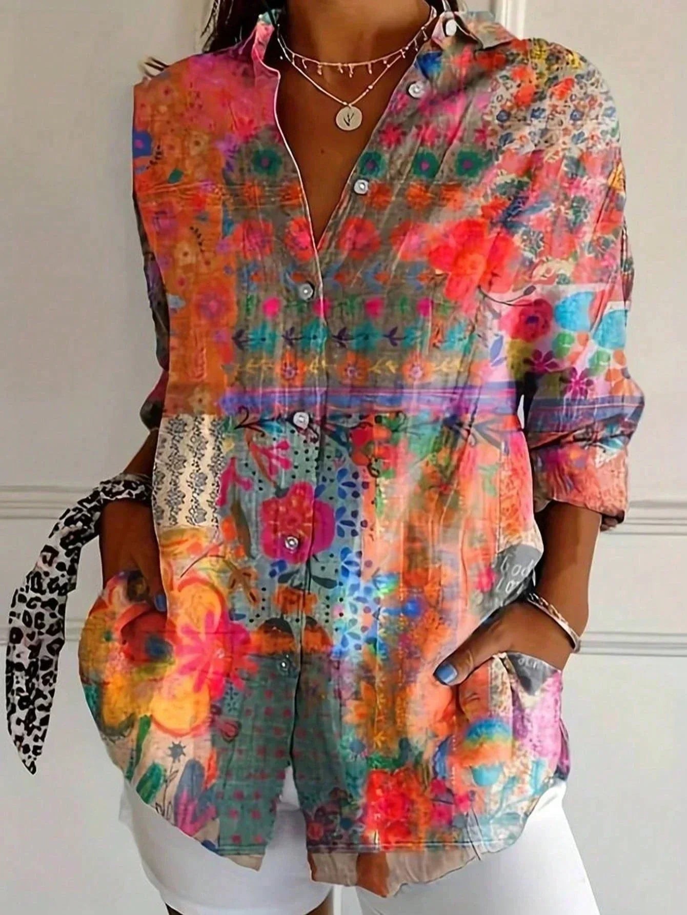 Effortless Floral Print Blouse for Women with Collar Long Sleeve Button Front Relaxed Style