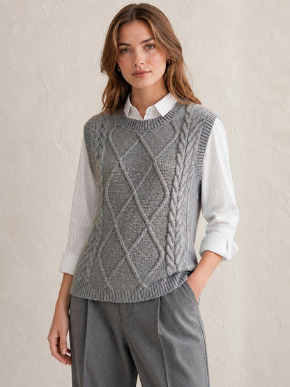 Comfortable Cable Sweater Vest for Women with Crew Neck Sleeveless Relaxed Oversized Knit Style