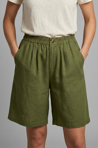 Effortless Linen Bermuda Shorts for Women with Elastic Waist Pleated Knee Length Casual Style