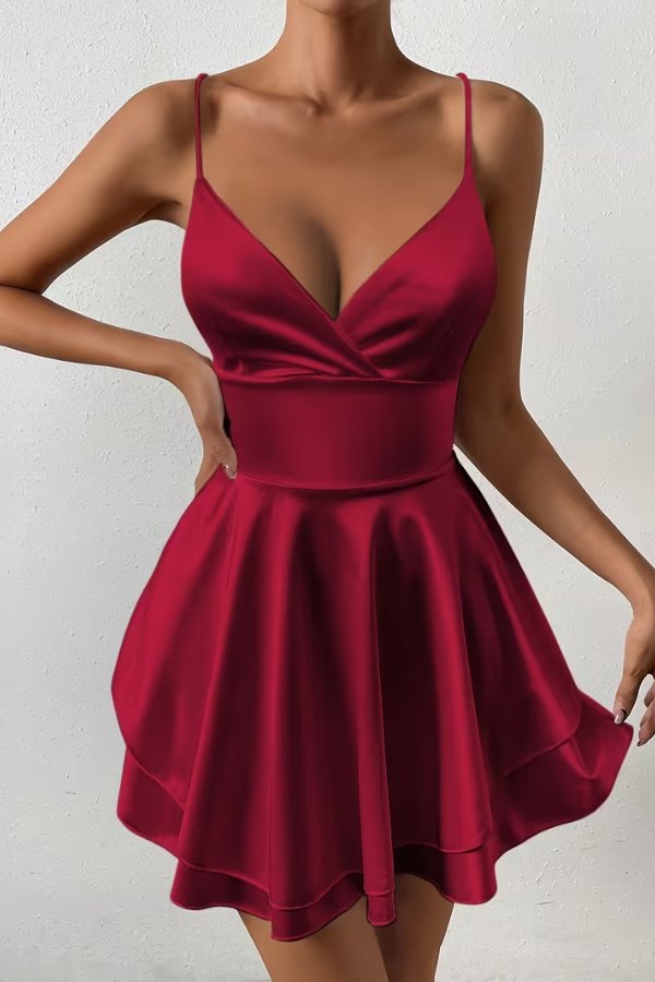 Elegant Cocktail Dresses for Women with Deep V-Neck Open-Back Pleated Skater Mini